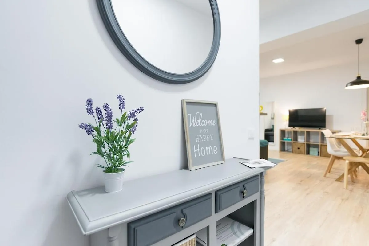 Lovely Home ! Center Malaga With Parking 0*,  İspanya